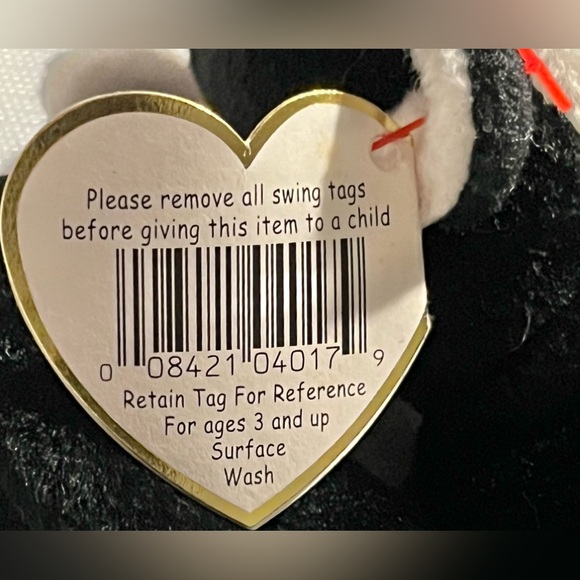 TY Beanie Baby - Stinky the Skunk 1995 - Picture 10 of 14